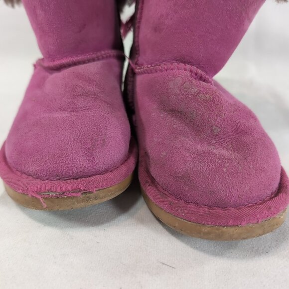 UGG Auzland Sheepskin Pink Boots Booties Girls Youth 9/10 EU 29 Short Bow - Picture 6 of 14